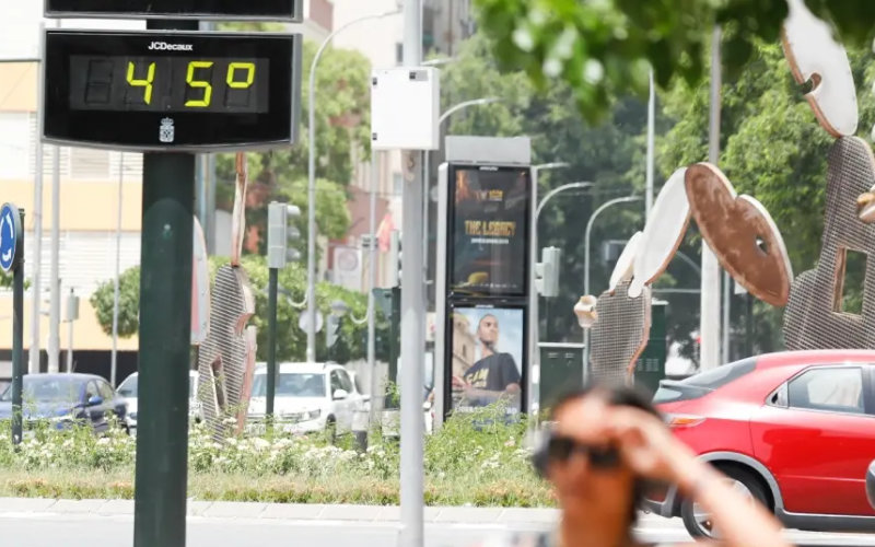 Moroccan Man Dies from Heat Stroke as Murcia Faces 40°C Temperatures