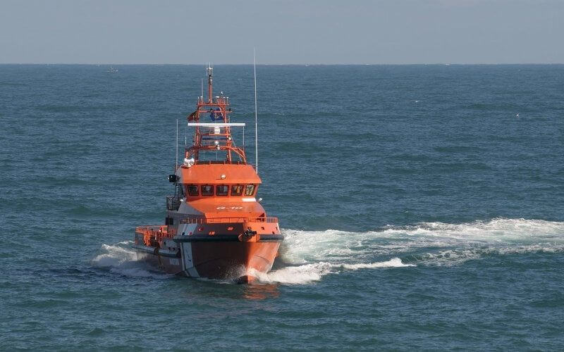 Moroccan Migrant Rescued from Hypothermia After Attempting Strait of Gibraltar Crossing