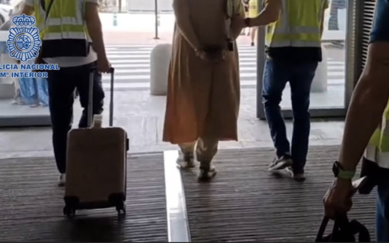 Moroccan Mother Arrested for Abandoning Son at Spanish Airport in Visa Scheme