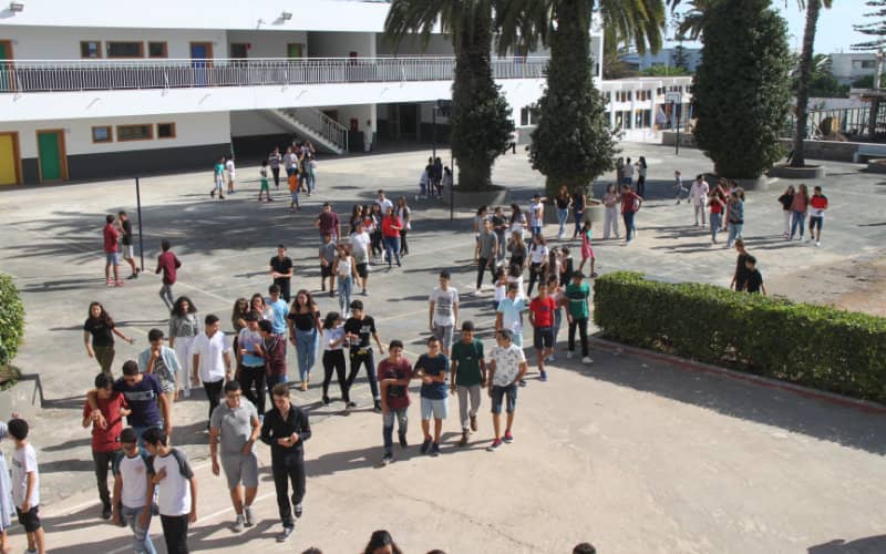 Moroccan Parents Protest French School's Textbook Over Disputed Sahara Maps