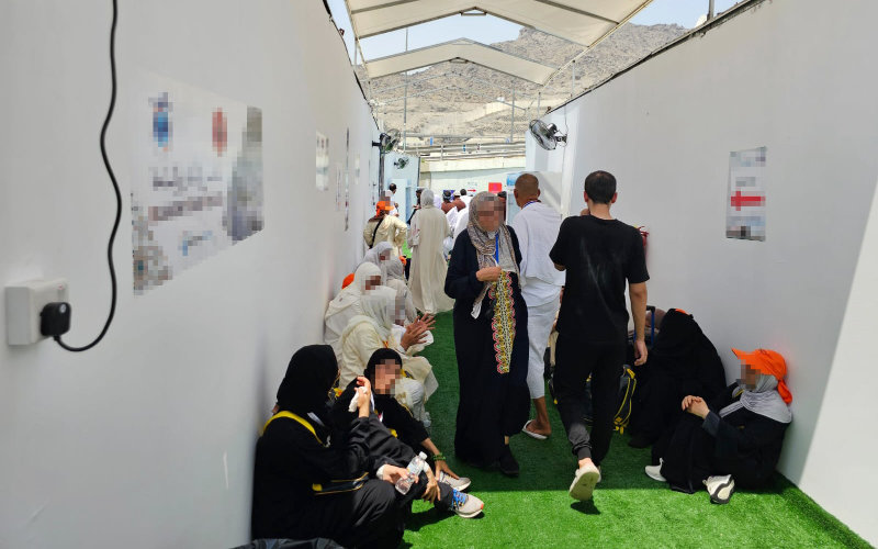 Moroccan Pilgrims Face Accommodation Crisis During Hajj in Mecca