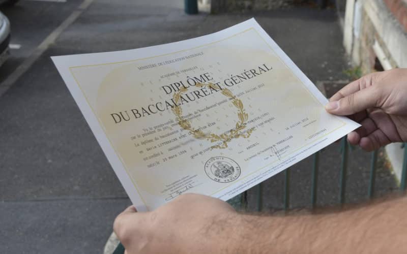 Moroccan Police Bust Fake Diploma Ring Operating Online in Tangier