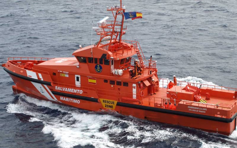 Moroccan Sailor Missing After Fishing Boat Sinks in Alboran Sea