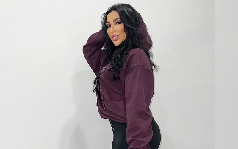 Moroccan Singer Dounia Batma Seeks Pardon, Presents New Evidence in Cyberbullying Case
