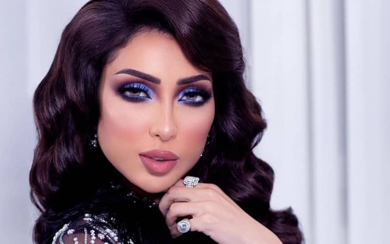 Moroccan Singer's Lawsuit Lands Stylist in Prison for Unauthorized Court Recording
