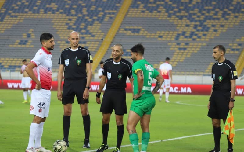 Moroccan Soccer Clubs Face $70 Million Loss as COVID-19 Empties Stadiums