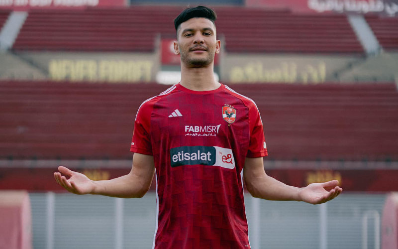 Moroccan Soccer Stars' Mass Exodus to Egyptian Clubs Alarms Fans