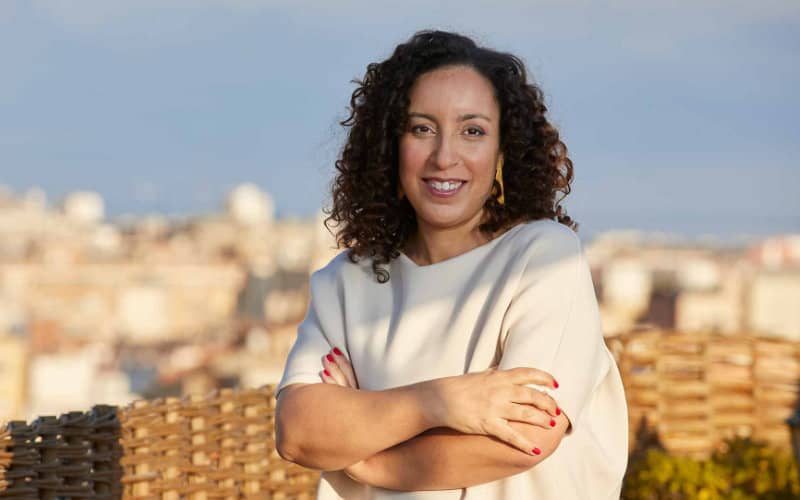 Moroccan-Spanish Author Sparks Controversy Over Politician's Hijab at Campaign Event