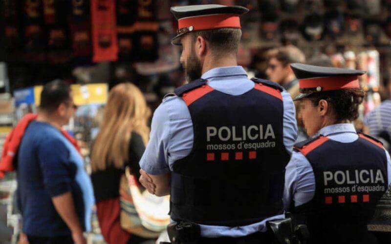Moroccan-Spanish Man Surrenders After Killing Wife on Barcelona Farm