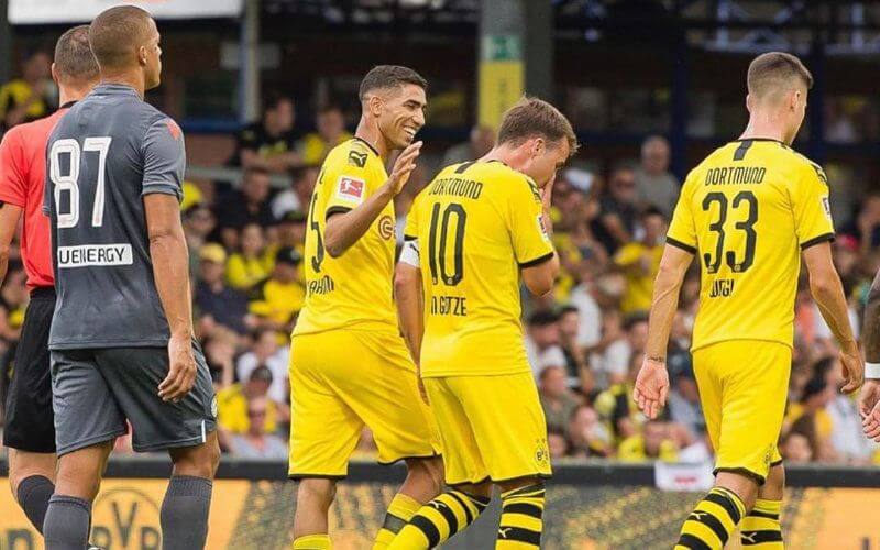 Moroccan Star Achraf Hakimi Sets New Bundesliga Speed Record at 36.2 km/h