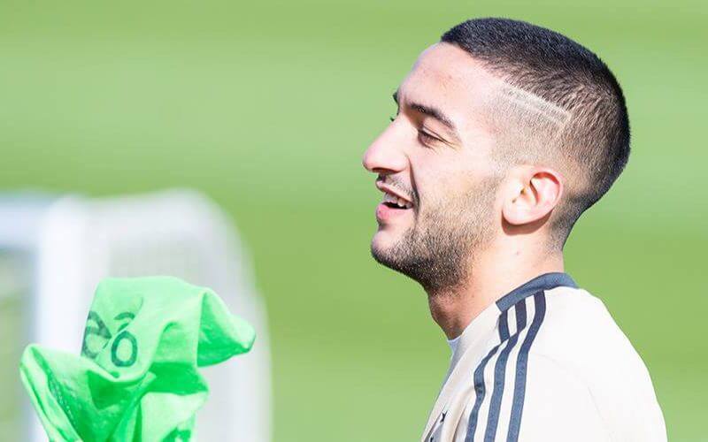 Moroccan Star Hakim Ziyech Ranks Second Among Top Maghreb Footballers