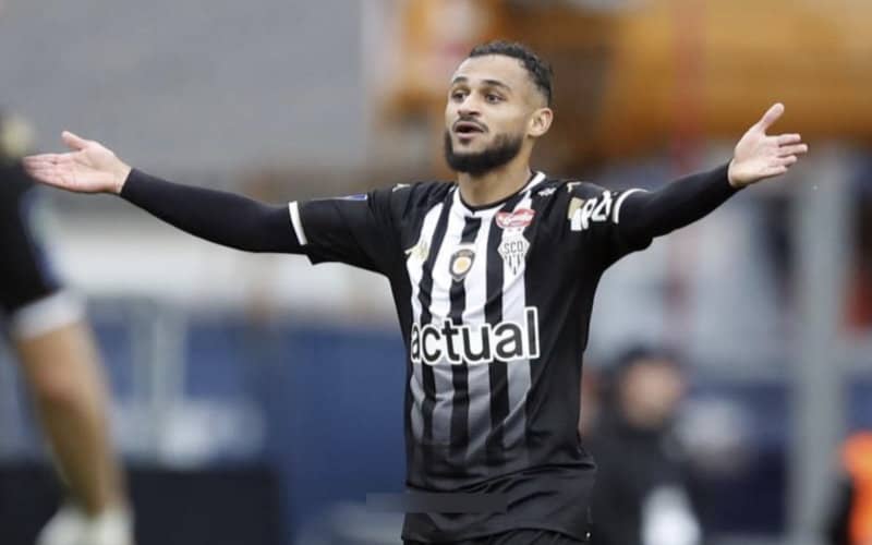 Moroccan Stars Aguerd and Boufal Score in Ligue 1 Matches Despite Mixed Team Results