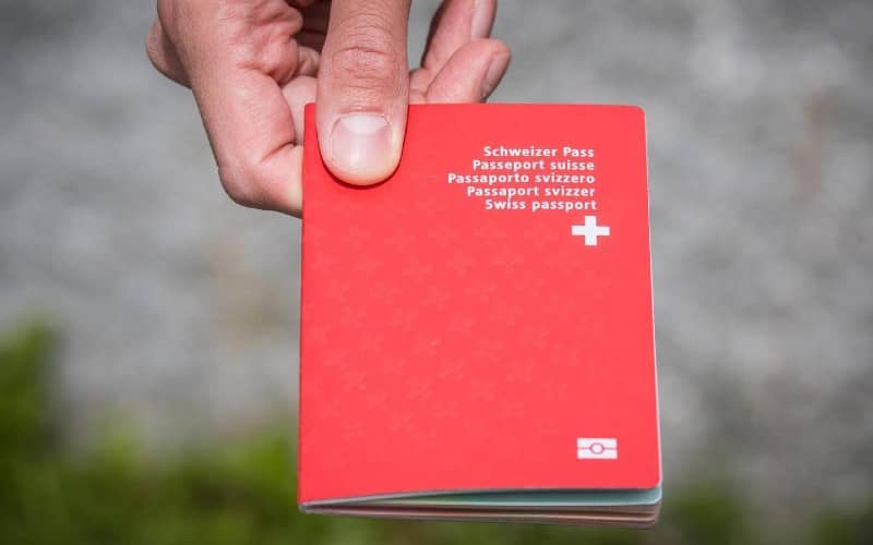 Moroccan Woman Loses Swiss Citizenship After Divorce and Remarriage