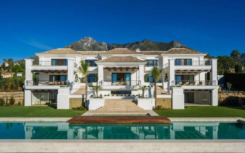 Moroccans Lead Non-EU Buyers in Spanish Real Estate Market