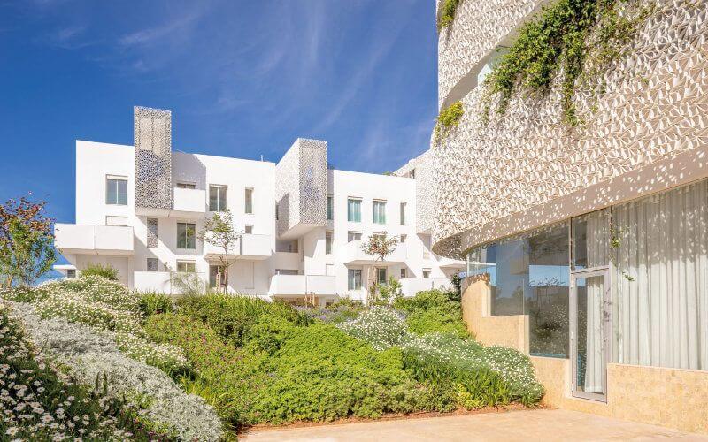 Morocco Banks Process Over 400,000 Loan Deferral Requests Amid Economic Strain