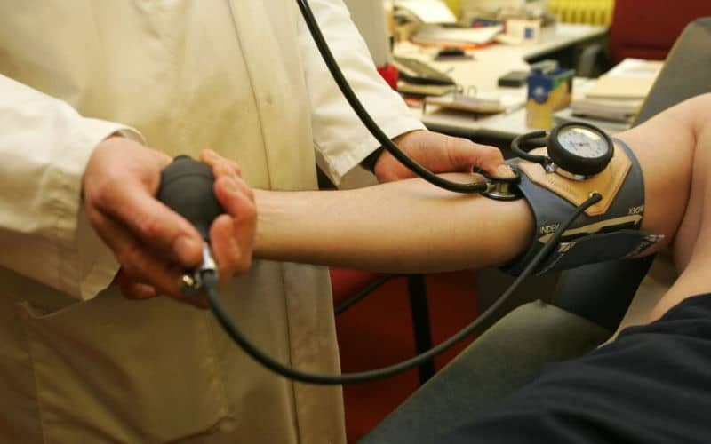 Morocco Denies Rumors of Medical Consultation Fee Hikes, Union Confirms