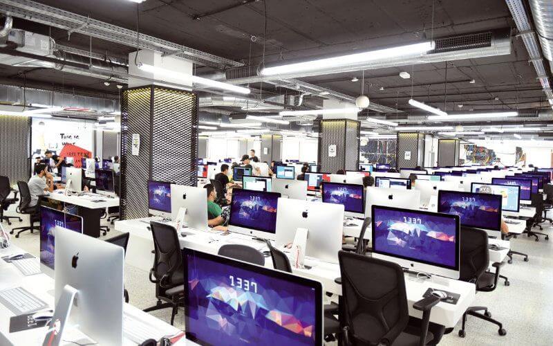 Morocco Expands Tech Education: New 1337 Coding School Campus Opens in Benguérir