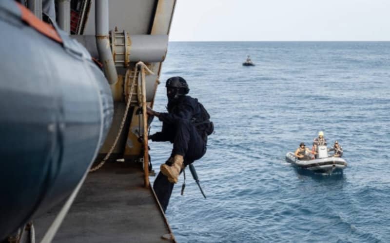 Morocco, France, and Senegal Conduct Joint Naval Exercises in Gulf of Guinea to Combat Trafficking