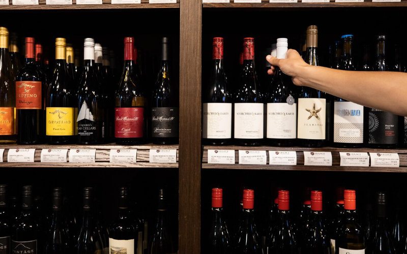 Morocco to Maintain Alcohol Tax in 2024 Budget, Minister Confirms