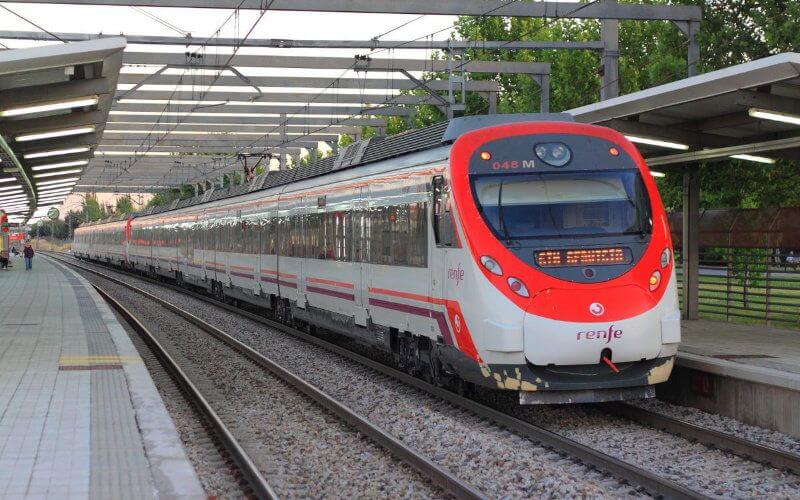 Morocco Plans $400 Million Investment in New Suburban Rail Network