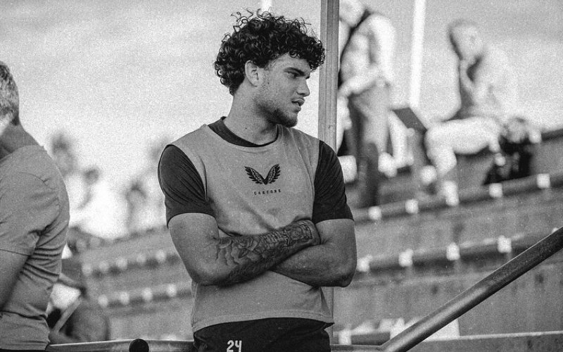 Morocco Secures Twente Defender Julien Mesbahi for National Team
