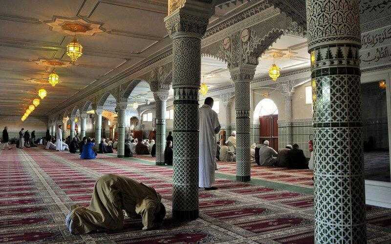 Morocco Sends 144 Religious Leaders to Support Diaspora During Ramadan