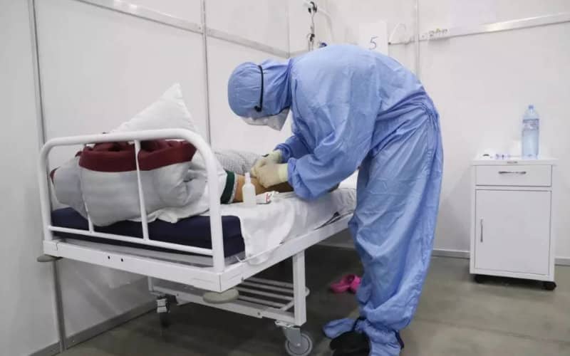 Morocco Urges Doctors to Follow COVID-19 Treatment Protocol as Cases Rise