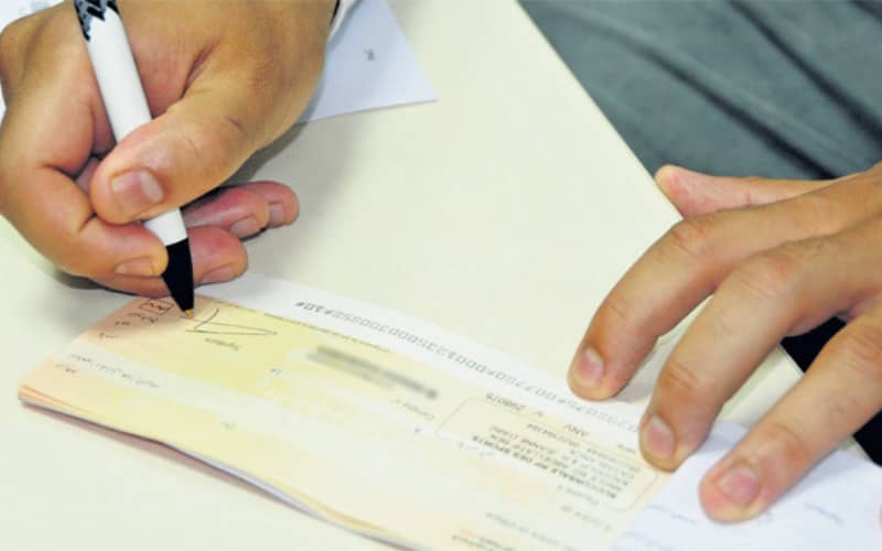 Morocco's Check Payment Incidents Rise 2.2%, Costing 13.8 Billion Dirhams in 2019