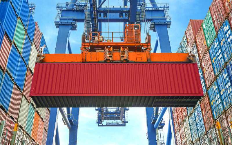 Morocco's Exports to China Surge 9.4% in 2022, Led by Electronics and Minerals