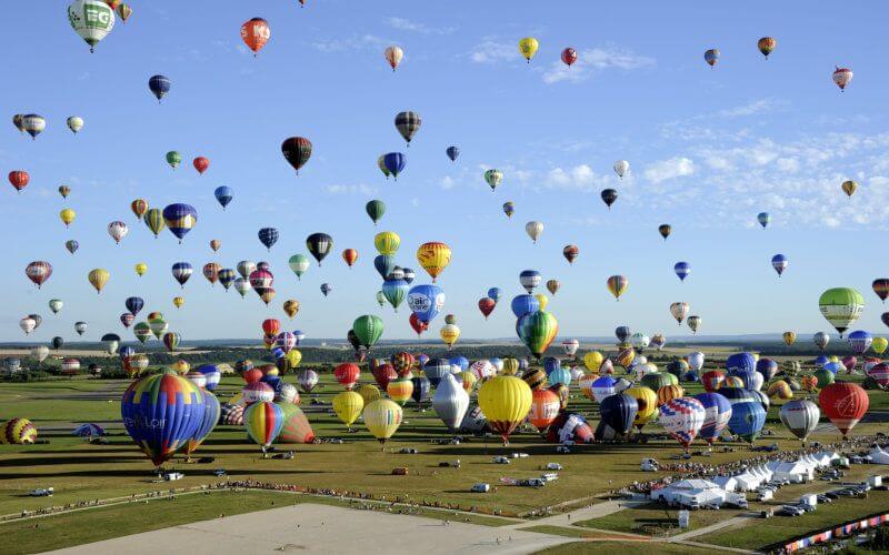 Morocco's Hot Air Balloon Team Soars at World's Largest Balloon Festival in France
