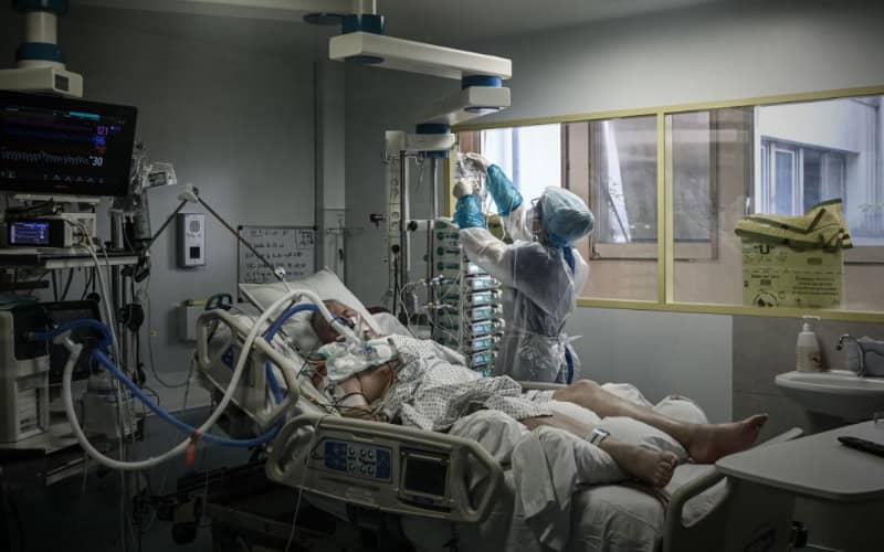 Morocco's Private Clinics Under Fire for Exorbitant COVID-19 Bills to Deceased Patients' Families