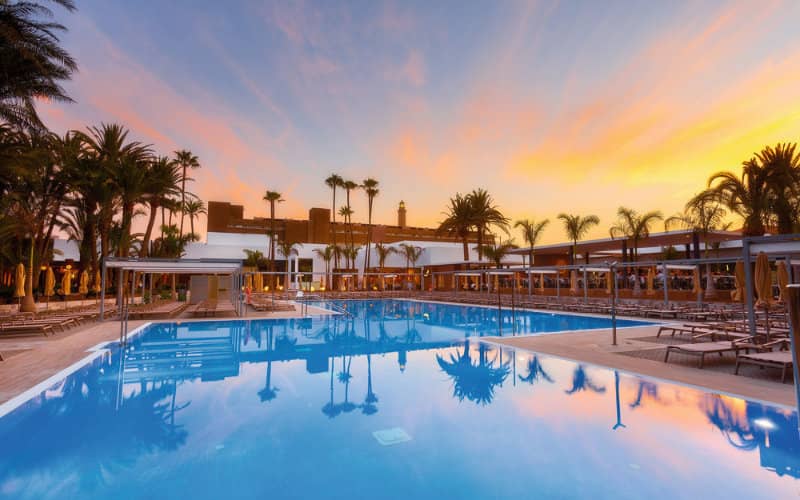 Morocco's Tourism Industry Pins Recovery Hopes on COVID-19 Vaccination Campaign