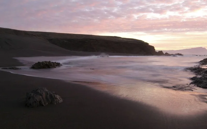 Mount Tropic: an underwater treasure that fuels tensions between Morocco and Spain