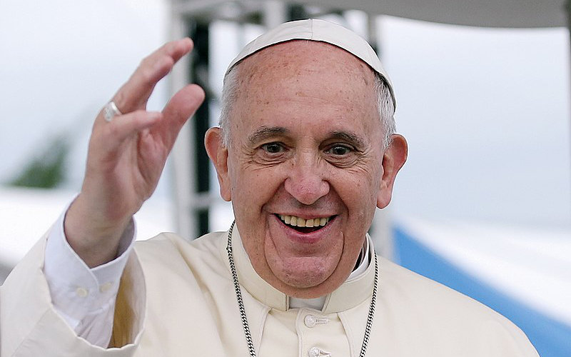 Muslim Group in Corsica Donates €10,000 for Pope's Visit
