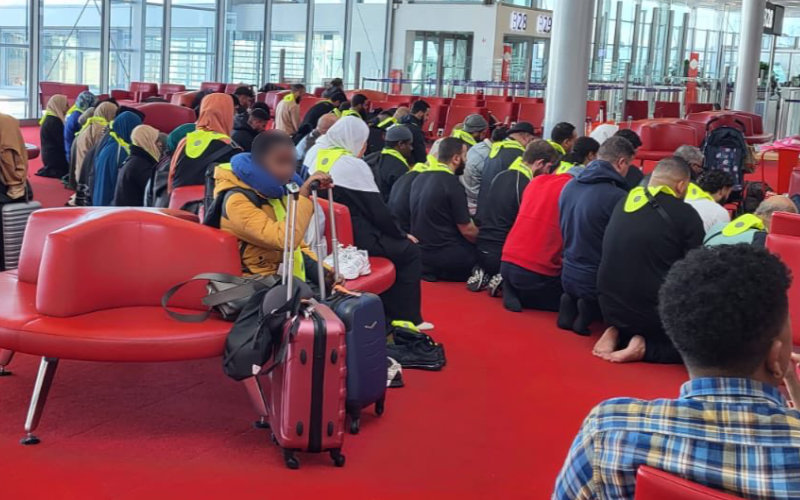 Muslim Prayer at Paris Airport Sparks Controversy and Political Backlash