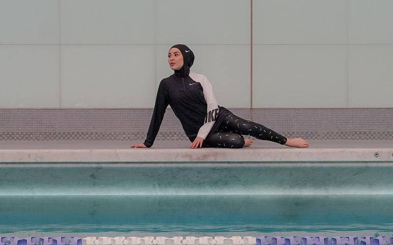Muslim Women in France Turn to Private Pool Rentals Amid Burkini Ban
