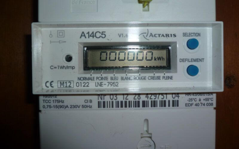 ONEE Refutes Claims of New Electricity Meters and Tariff Changes in Morocco