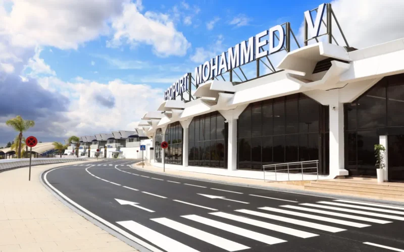 Phone Theft Casablanca Airport Family Celebration Scandal