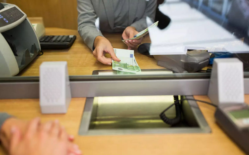EU Plans Crackdown on Moroccan Expat Money Transfers