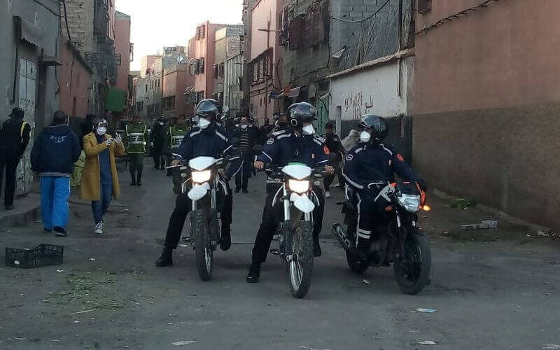 Police Officers Injured in Stone Attack During Arrest in Kenitra, Morocco
