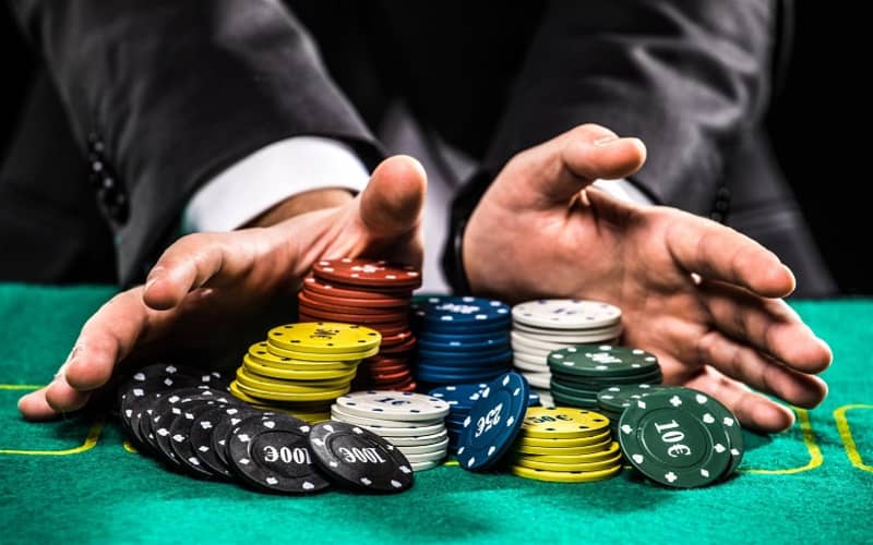 Police Raid Illegal Gambling Ring in Tangier, Morocco; 20 Arrested