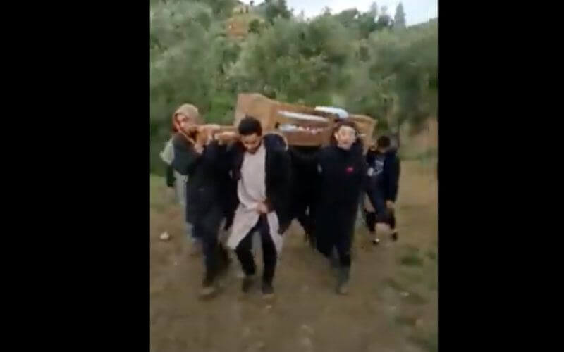 Pregnant Woman Carried in Coffin to Hospital in Rural Morocco, Highlighting Healthcare Access Issues
