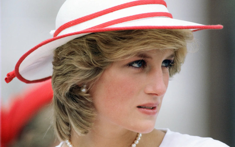 Princess Diana's Iconic Azagury Gown Expected to Fetch Up to $200,000 at Auction