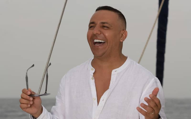 Raï Singer Faudel Reflects on Career Setback After Political Endorsement