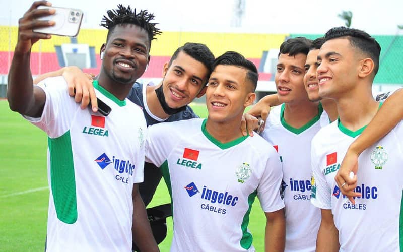 Raja Casablanca Aims for 9th African Title in CAF Cup Final Against Jeunesse Kabylie