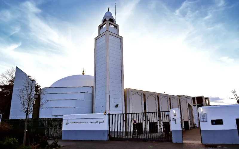 Ramadan 2026 France: Two Dates Divide Muslims