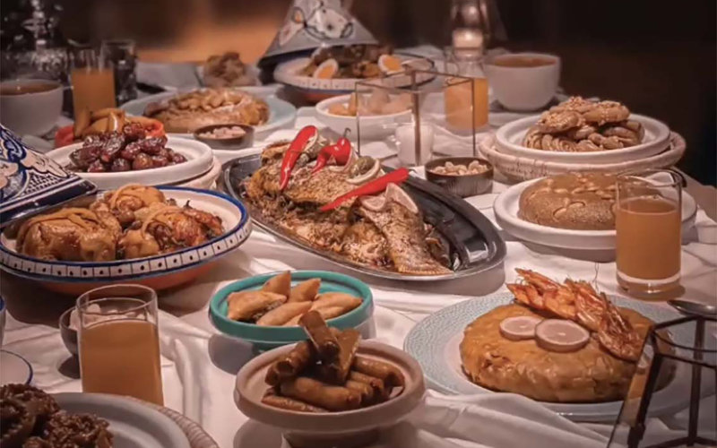 Ramadan and social media: iftar photos divide