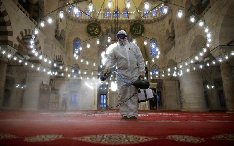 Ramadan Under Lockdown: Muslims Adapt to Pandemic Restrictions