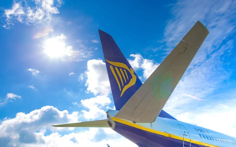 Ryanair: goodbye to paper... except in Morocco