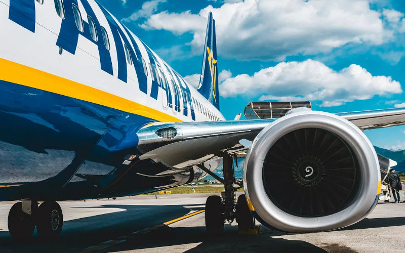 Ryanair to Refund Passengers for Flights During Airport Closure
